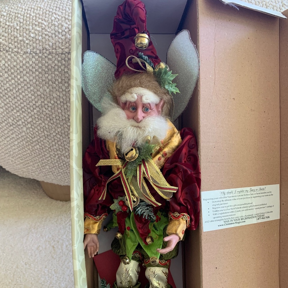 Mark Roberts Santa 15”